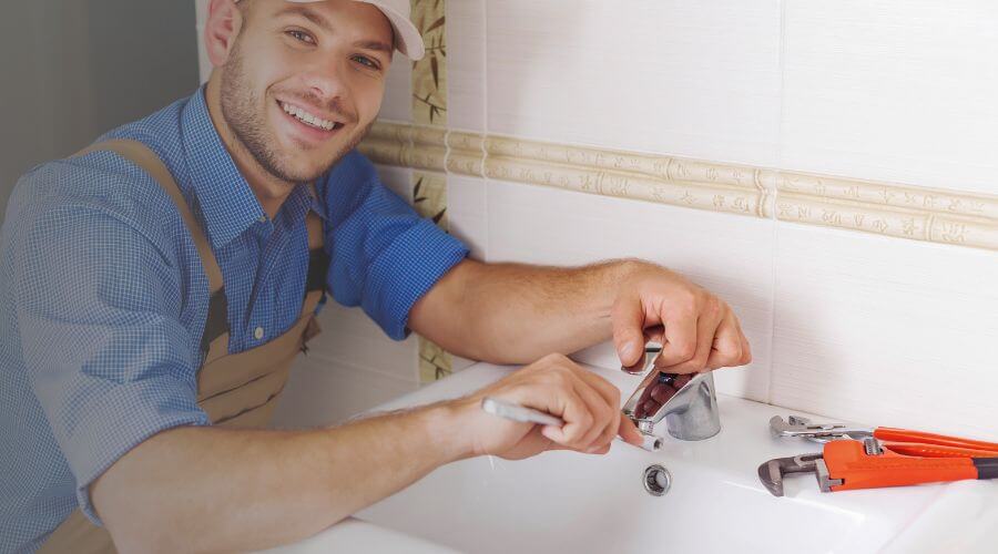 Handle or spout repair in Franklin, LA
